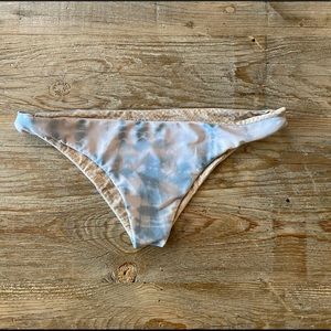 Acacia Makai bottoms